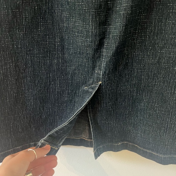 Denim pencil skirt - Picture 5 of 6